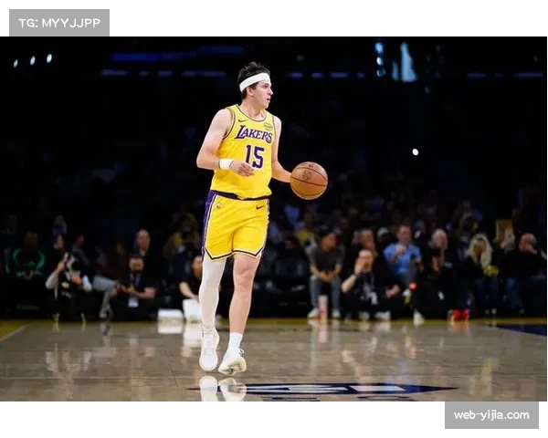 里夫斯左侧腹斜肌二级拉伤，常规赛提前报销预计缺席4-6周